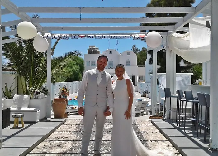 Nyaraló Aeolis Santorini *