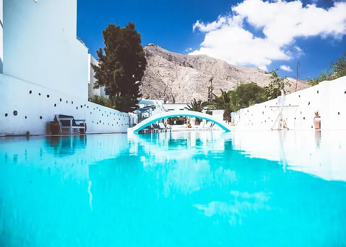 Aeolis Santorini Holiday home *