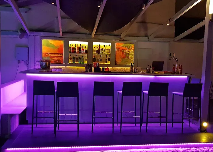 度假居 Aeolis Santorini *